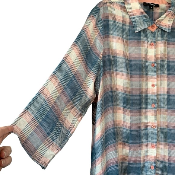 Andree by Unit multi plaid button up front w embroidered back 3/4 sleeve. Size L - Picture 5 of 10